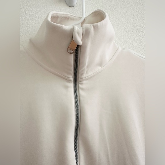 Athleta Seasoft Quarter Zip Pullover in Magnolia White size XS - Picture 5 of 9